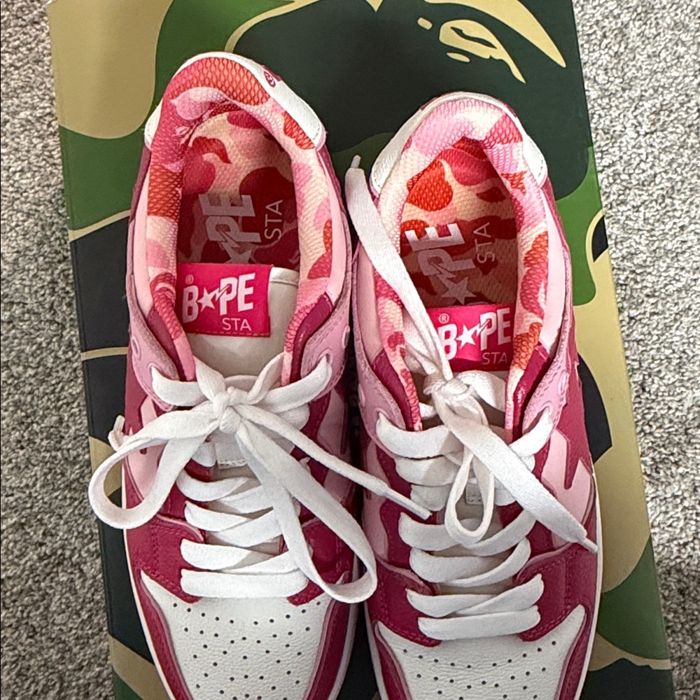 BAPE - Picture 5 of 5